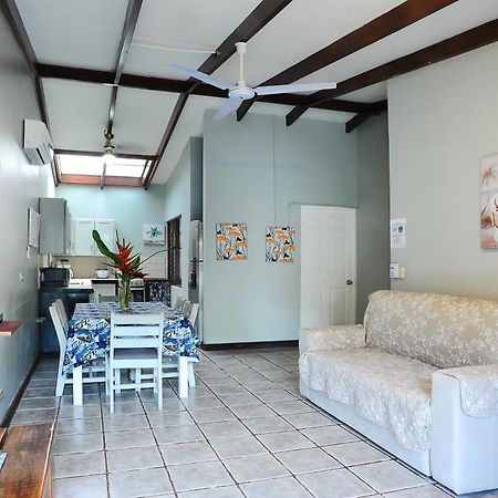 Private Fully Furnished Home At Wide Mouth Frog Hostel קפוס מראה חיצוני תמונה