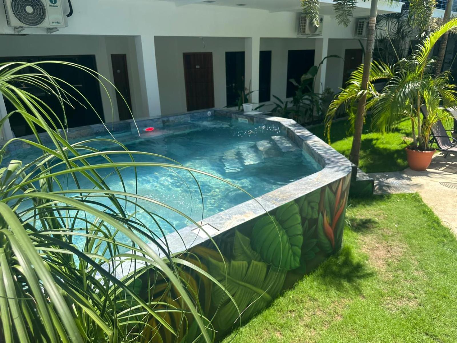 Private Fully Furnished Home At Wide Mouth Frog Hostel קפוס מראה חיצוני תמונה